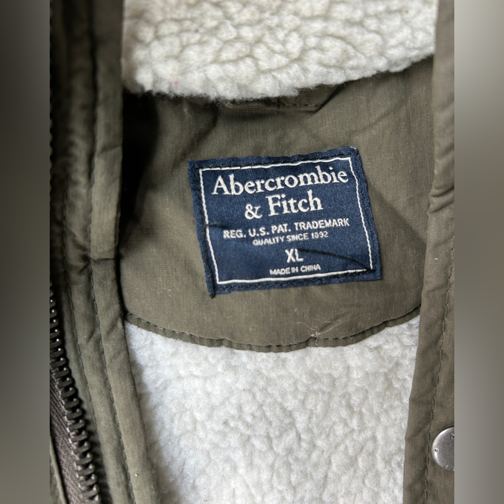 Men's Olive Hooded Jacket - Picture 2 of 5